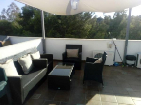 Modern 2 bedroom Penthouse with huge private roof top terrace UK TV and free WIFI, Benalmadena